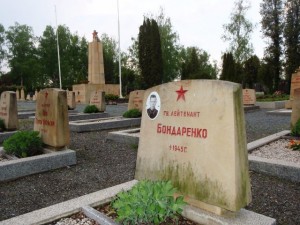Памятники на могилах павших героев в Оломоуце